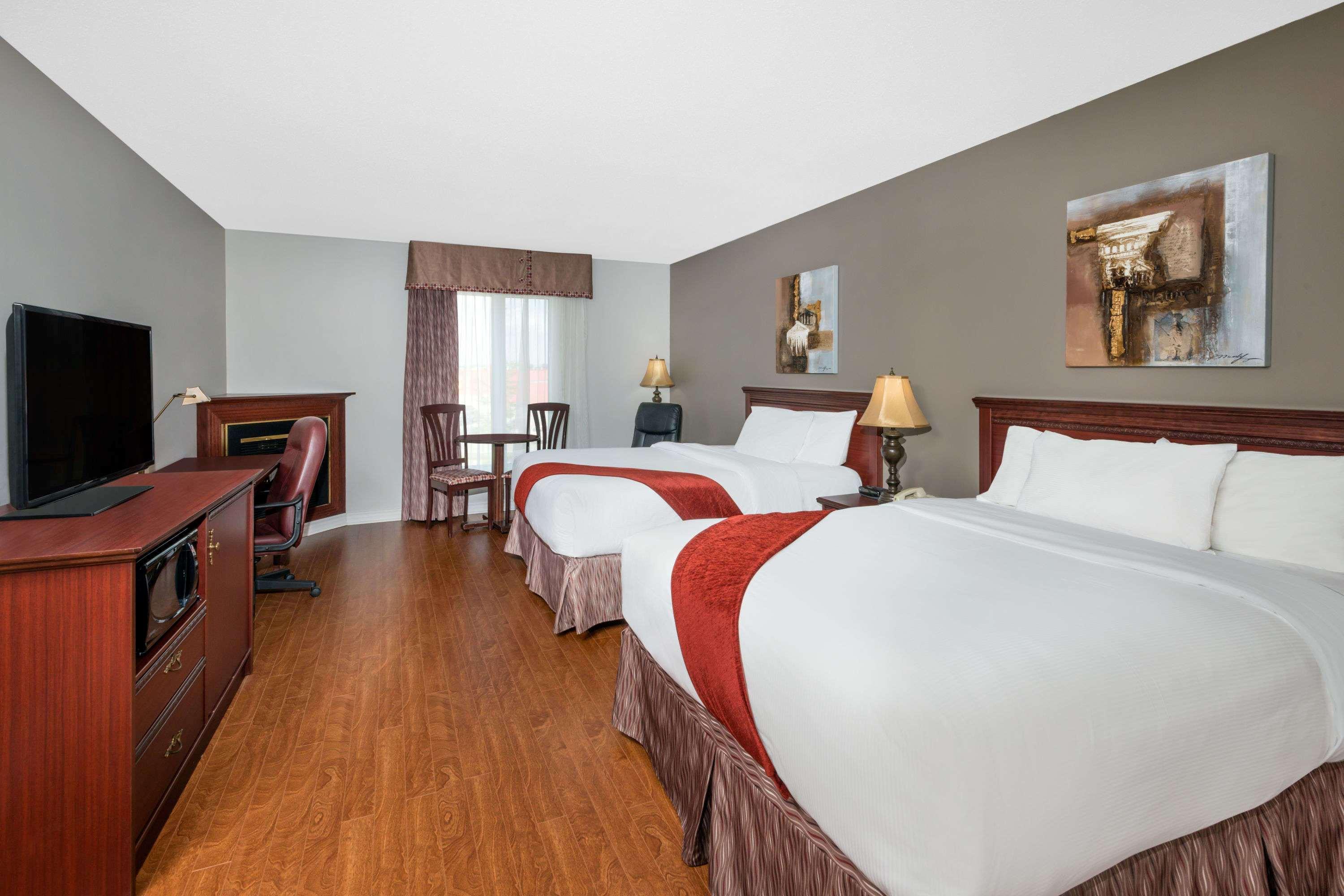 Ramada Plaza By Wyndham Gatineau/Manoir Du Casino Hotel Buitenkant foto