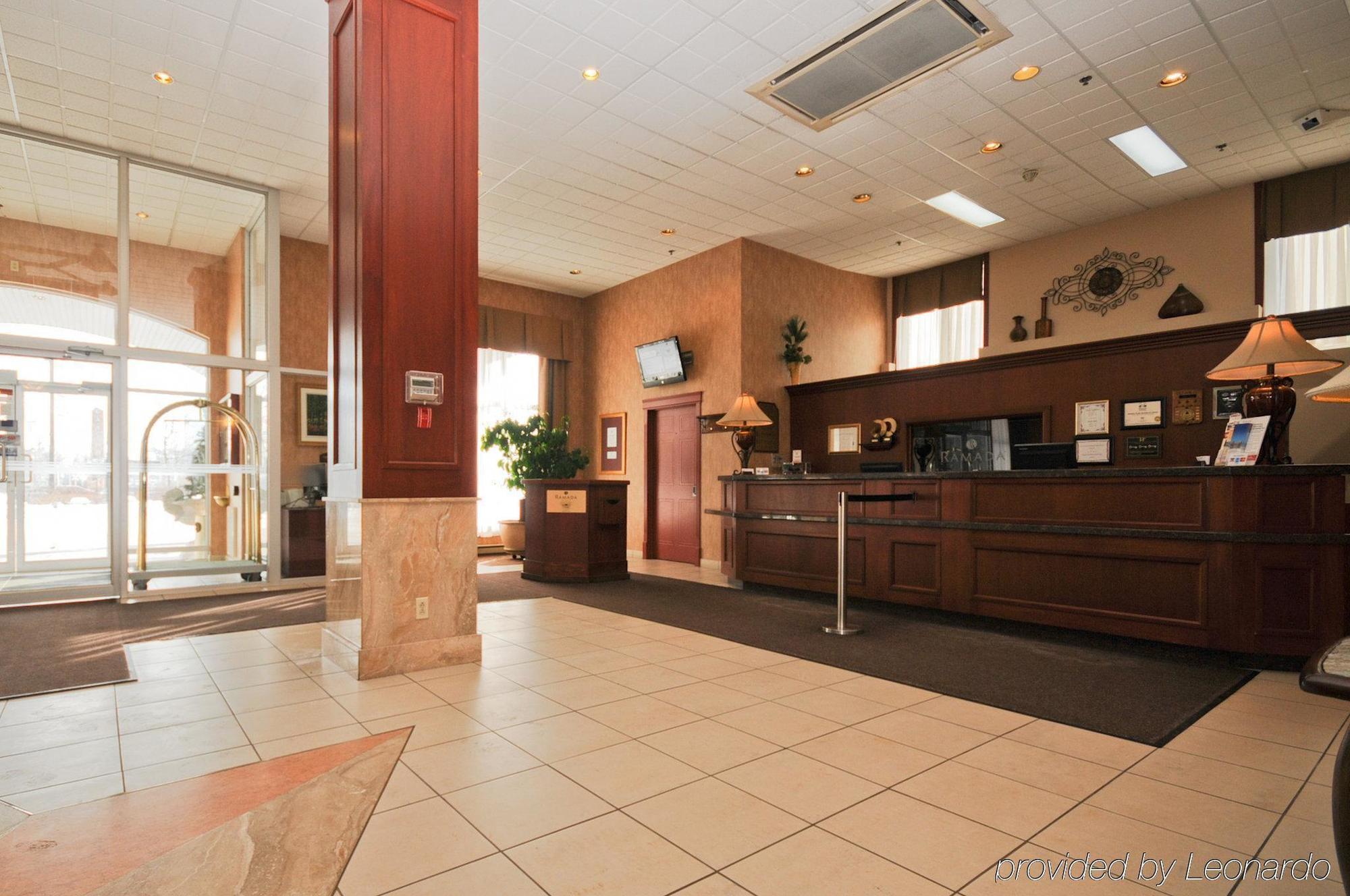 Ramada Plaza By Wyndham Gatineau/Manoir Du Casino Hotel Buitenkant foto