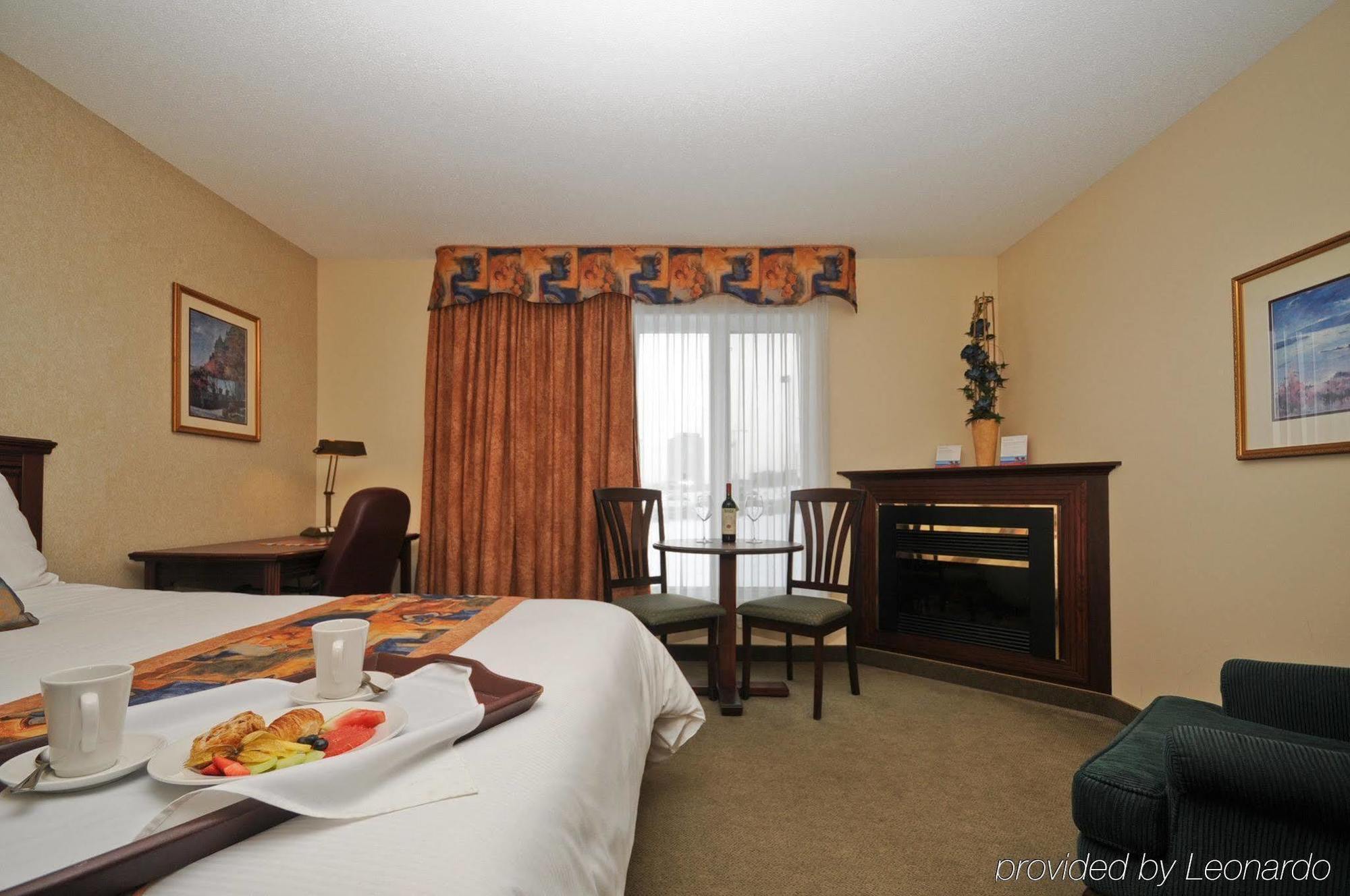 Ramada Plaza By Wyndham Gatineau/Manoir Du Casino Hotel Buitenkant foto
